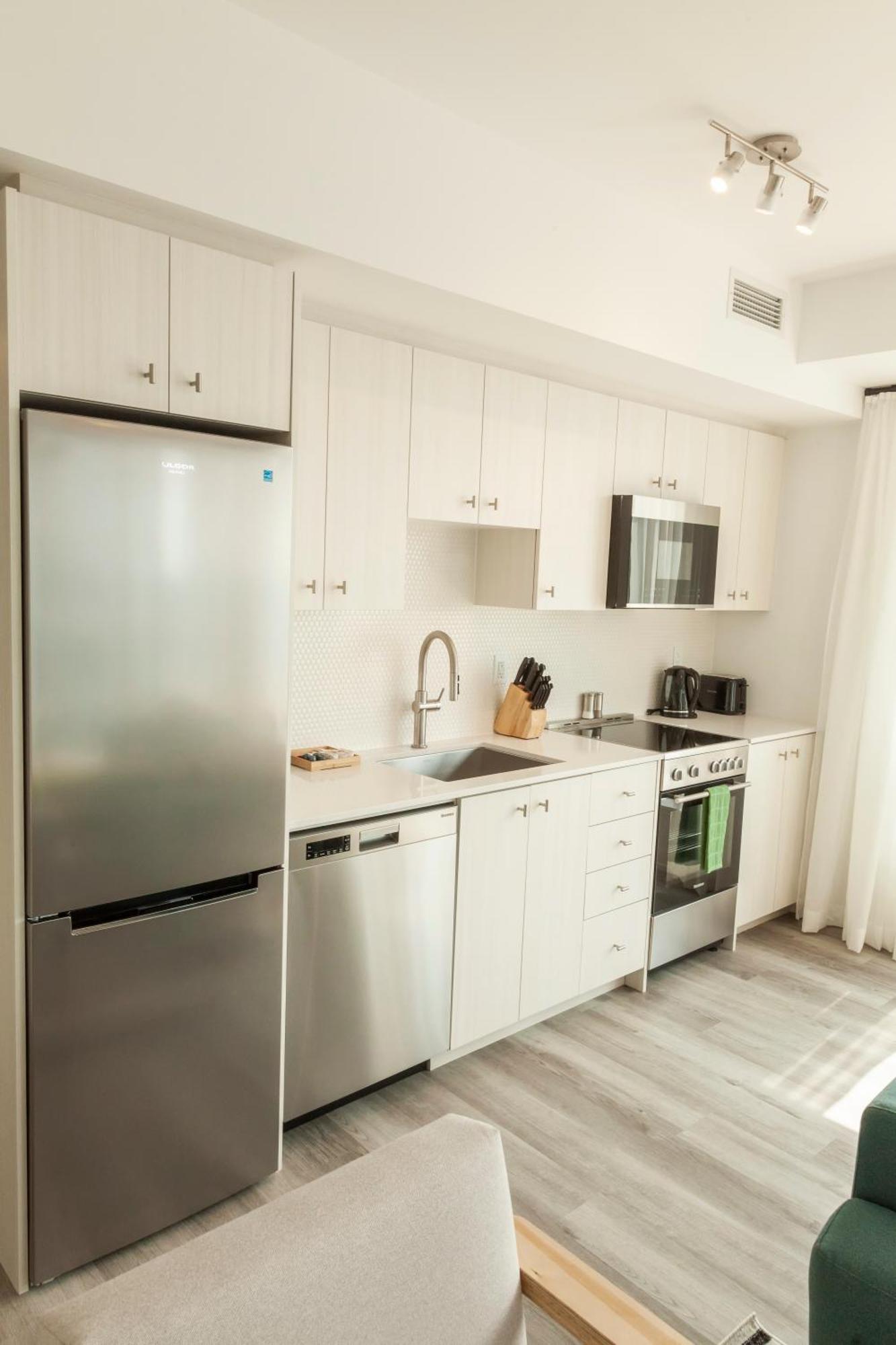 The Laundry Rooms Station Park Kitchener Buitenkant foto