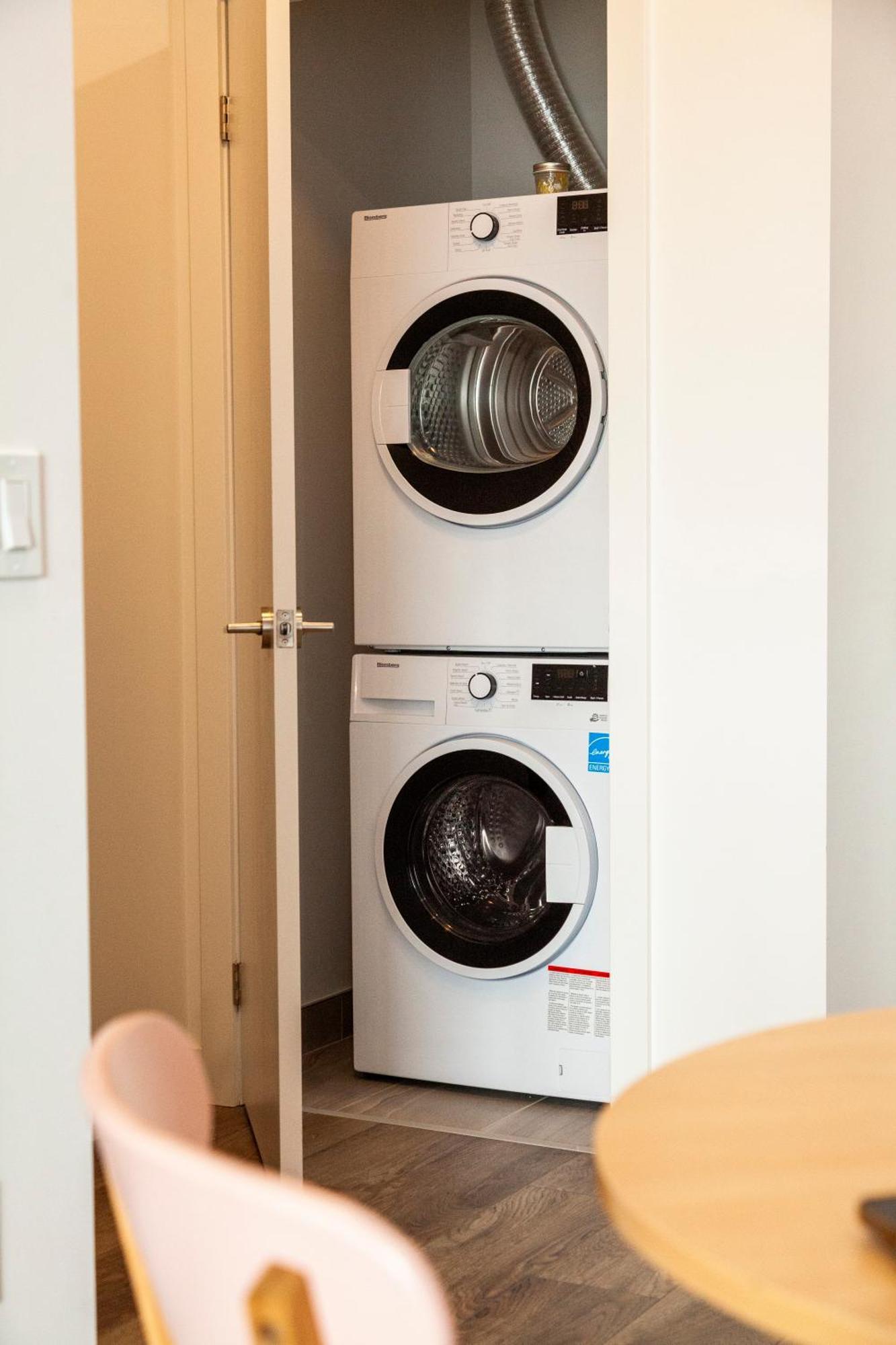 The Laundry Rooms Station Park Kitchener Buitenkant foto